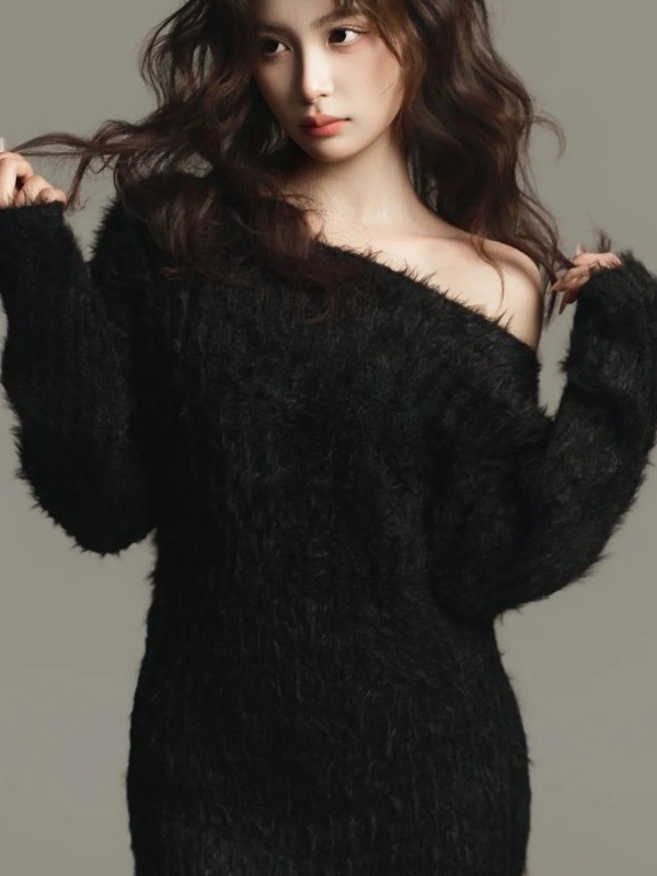 Black Portrait Photography Clo - Ethnic Fashion Photography review and price